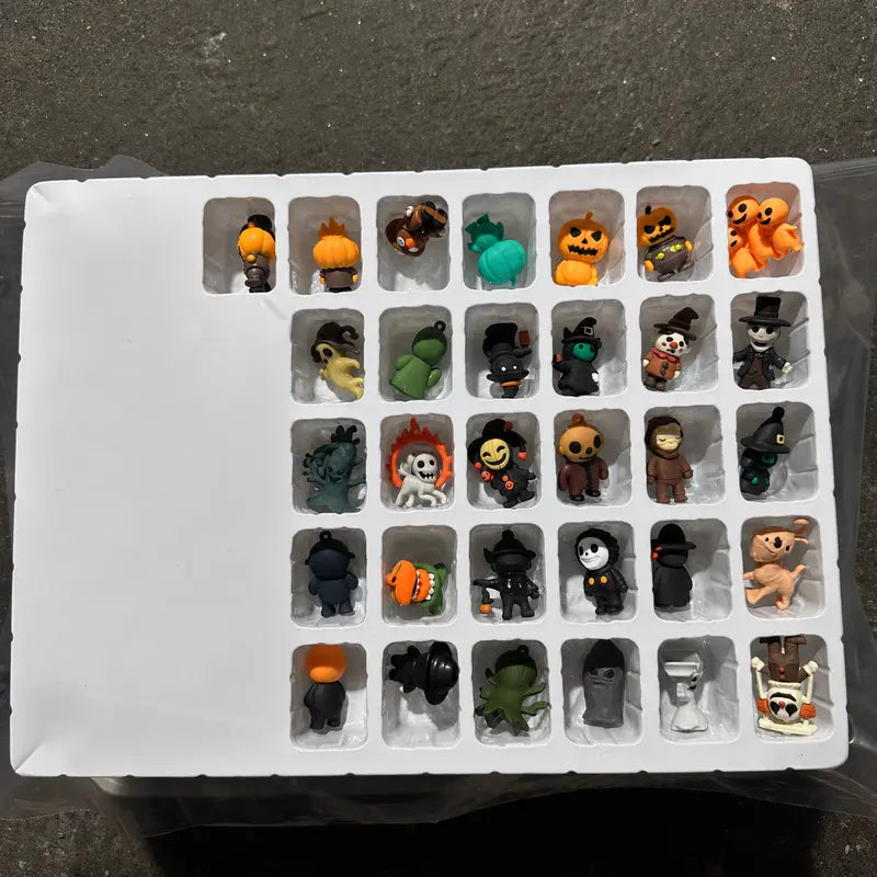 Halloween Advent Calendar - 7/15/31 Days